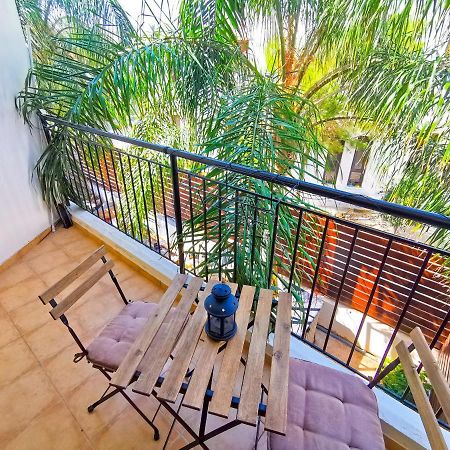 Sunny Pool Apartment Ворокліні Екстер'єр фото